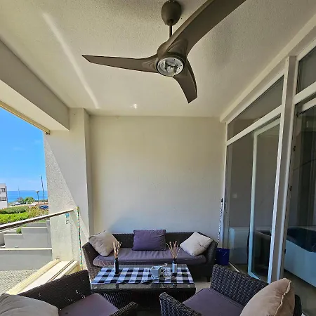 Adela 3 Morska Vila Апартаменти Спліт