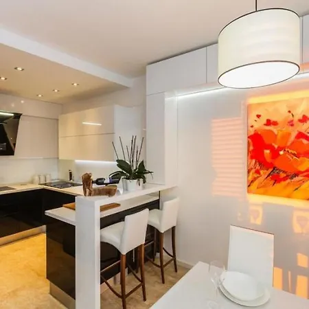 Adela 3 Morska Vila Διαμέρισμα